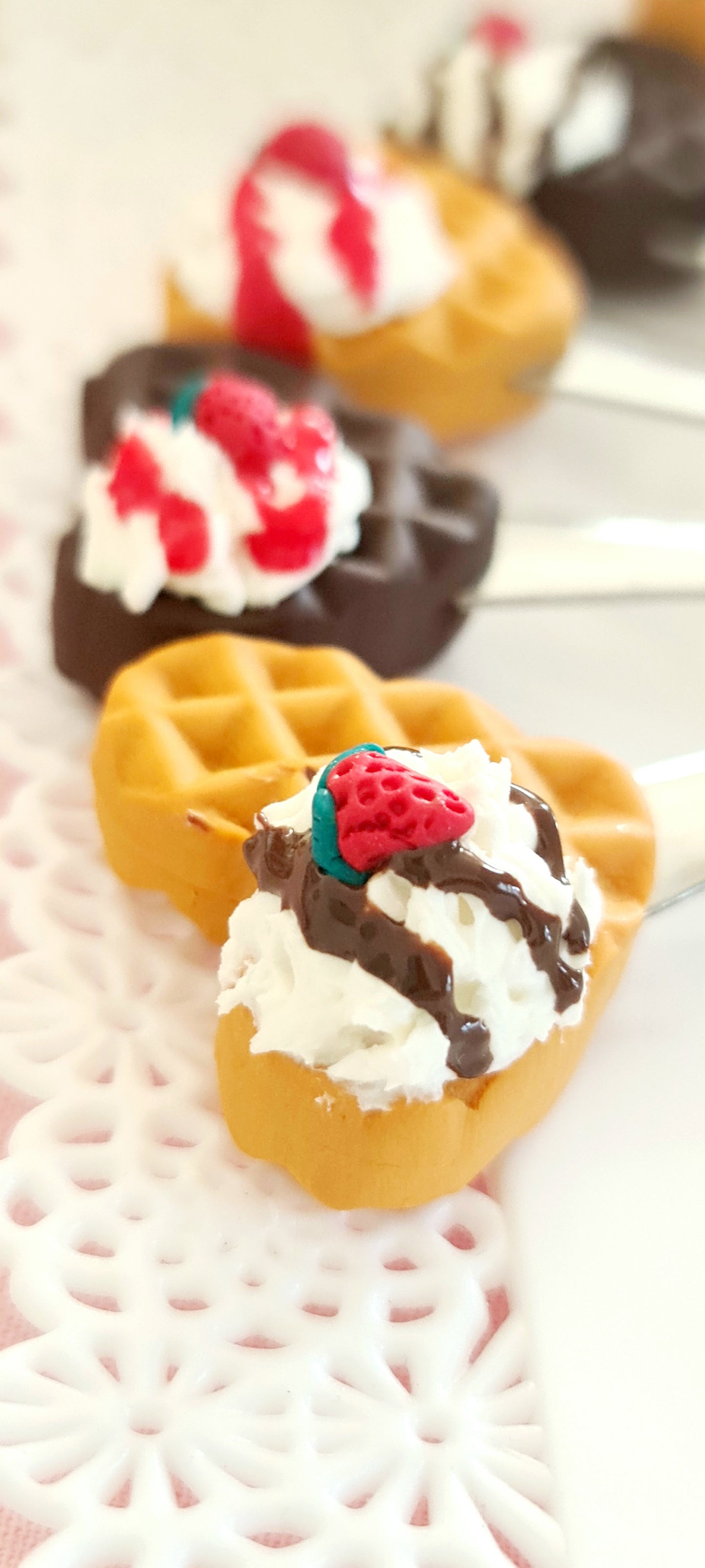 Cucchiaini con finti waffles