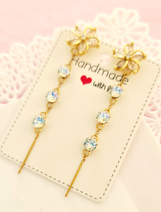 Orecchini GELSOMINO in argento 925 con cascata di strass in acciaio