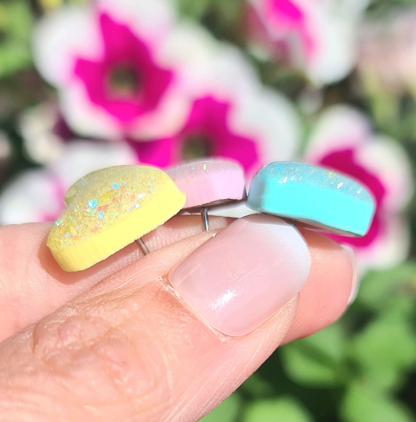 Set Orecchini Cuore Glitterati Brillanti al Sole – Orecchini Artigianali in Argilla Polimerica e Resina, Set da 3 Paia rosa-giallo-verde acqua