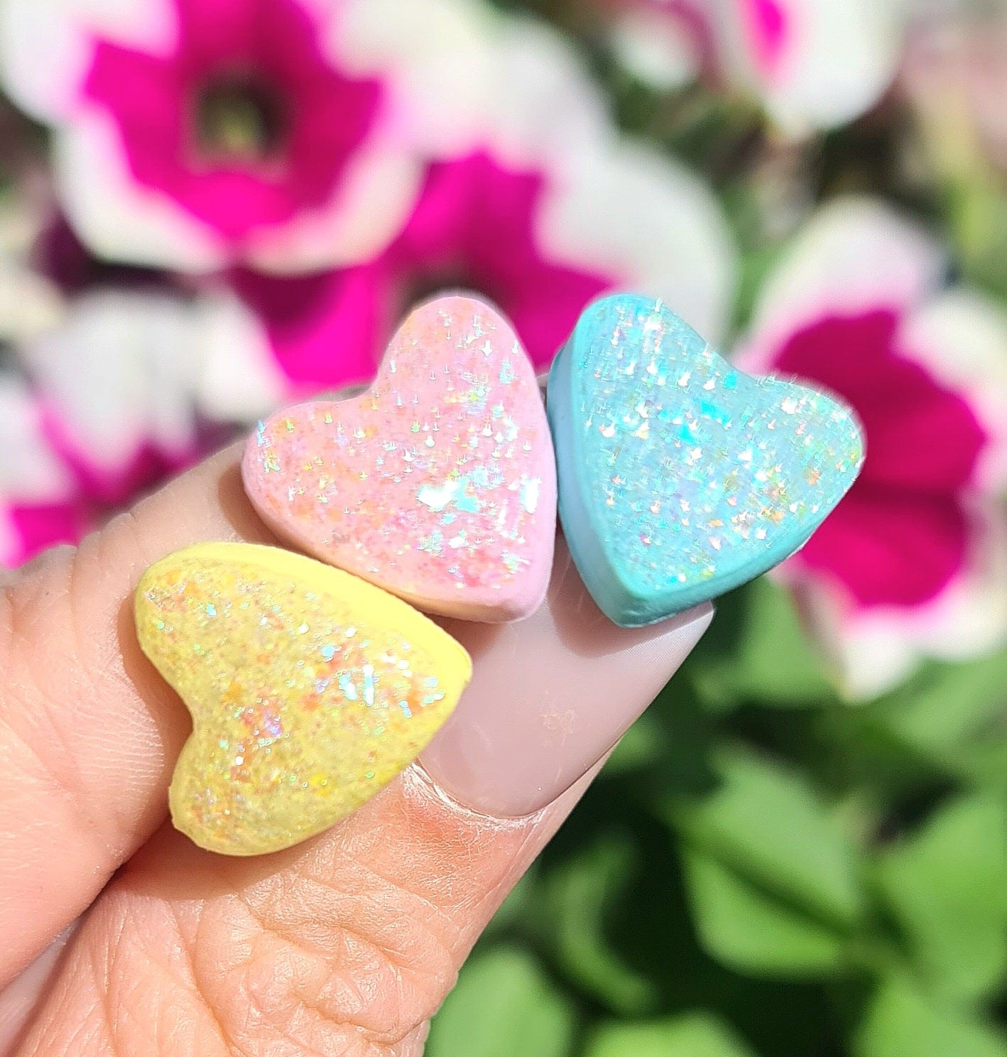 Set Orecchini Cuore Glitterati Brillanti al Sole – Orecchini Artigianali in Argilla Polimerica e Resina, Set da 3 Paia rosa-giallo-verde acqua