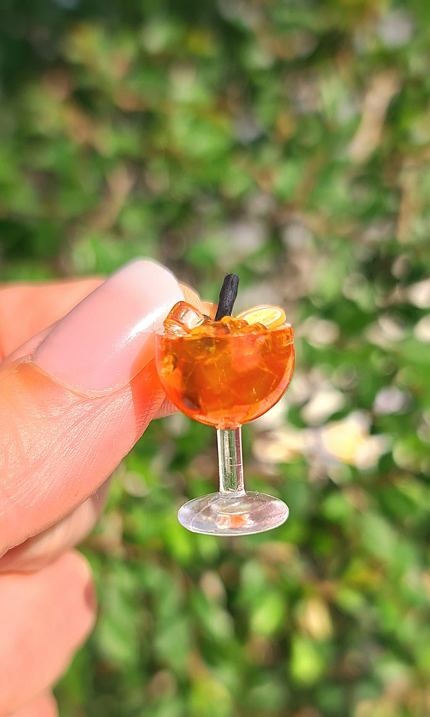 Orecchini Calice di Spritz in Resina UV Fatti a Mano – Gioielli Cocktail per l´Estate (Copia)