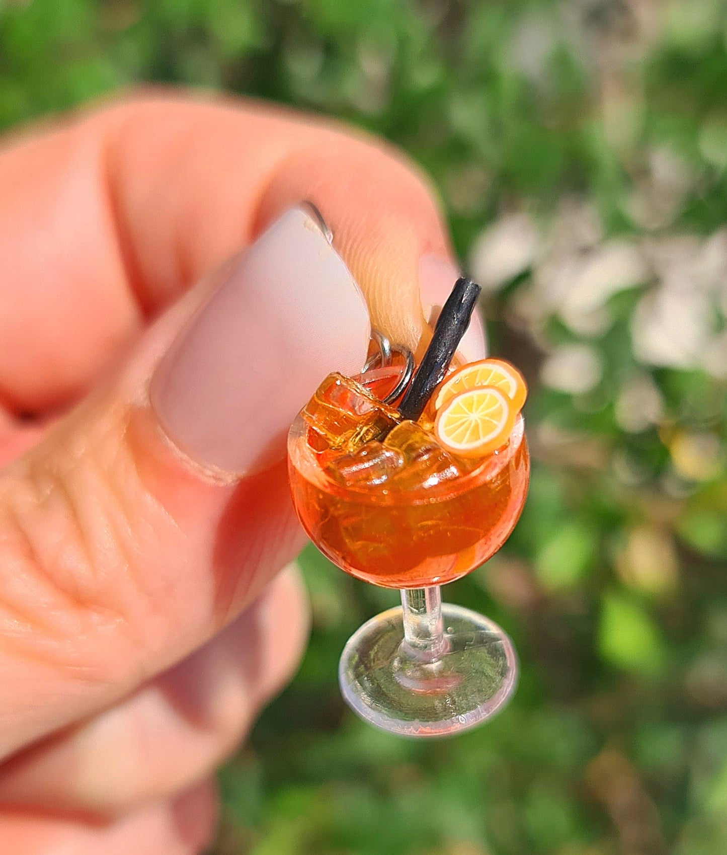 Orecchini Calice di Spritz in Resina UV Fatti a Mano – Gioielli Cocktail per l´Estate (Copia)