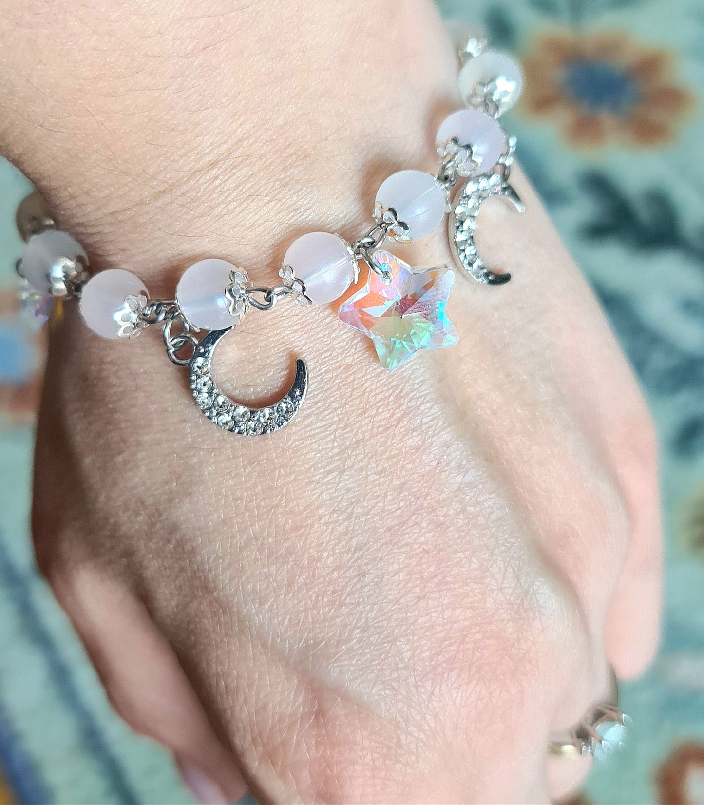 Bracciale che Cambia Colore al Sole con Stelle e Luna – Bracciale Viola e Fucsia per l'estate