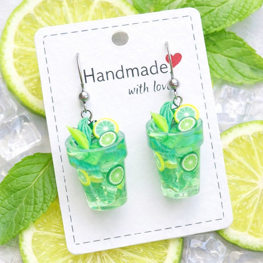 Orecchini Mojito Miniatura Fatti a Mano – Lime e Menta – Gioielli Originali Artigianali
