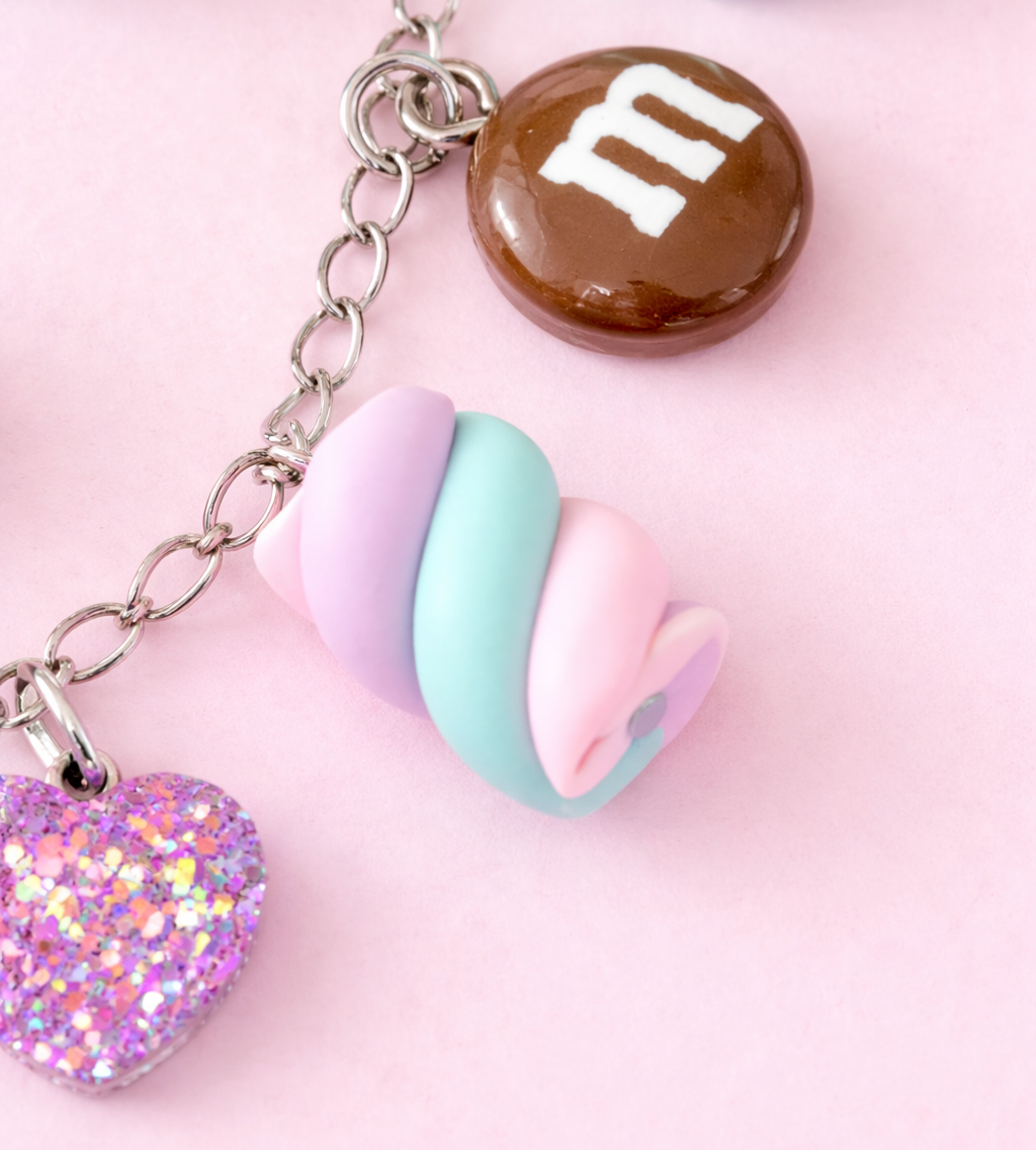Bracciali con finti dolcetti color cioccolato