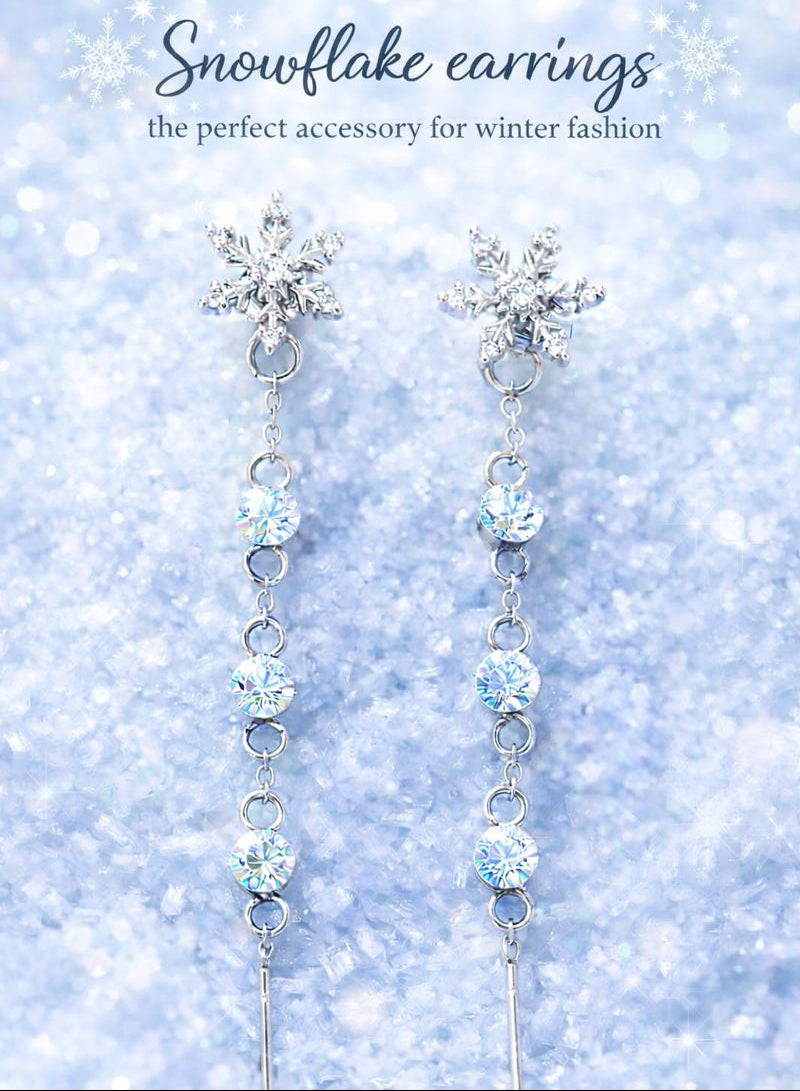 Eleganti e versatili orecchini pendenti con fiocco di neve e cristalli – Gioielli Eleganti Invernali