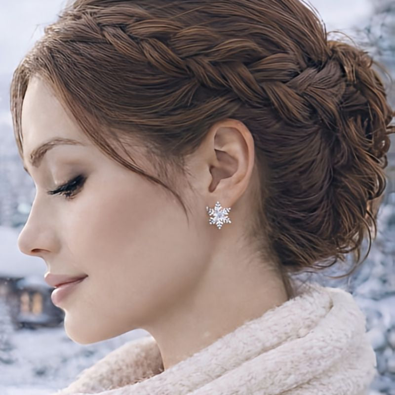 Eleganti e versatili orecchini pendenti con fiocco di neve e cristalli – Gioielli Eleganti Invernali